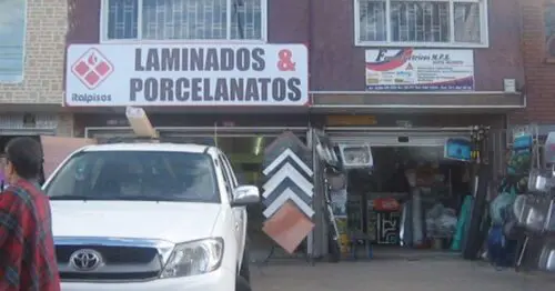 LAMINADOS Y PORCELANATOS LAMINADOS Y PORCELANATOS